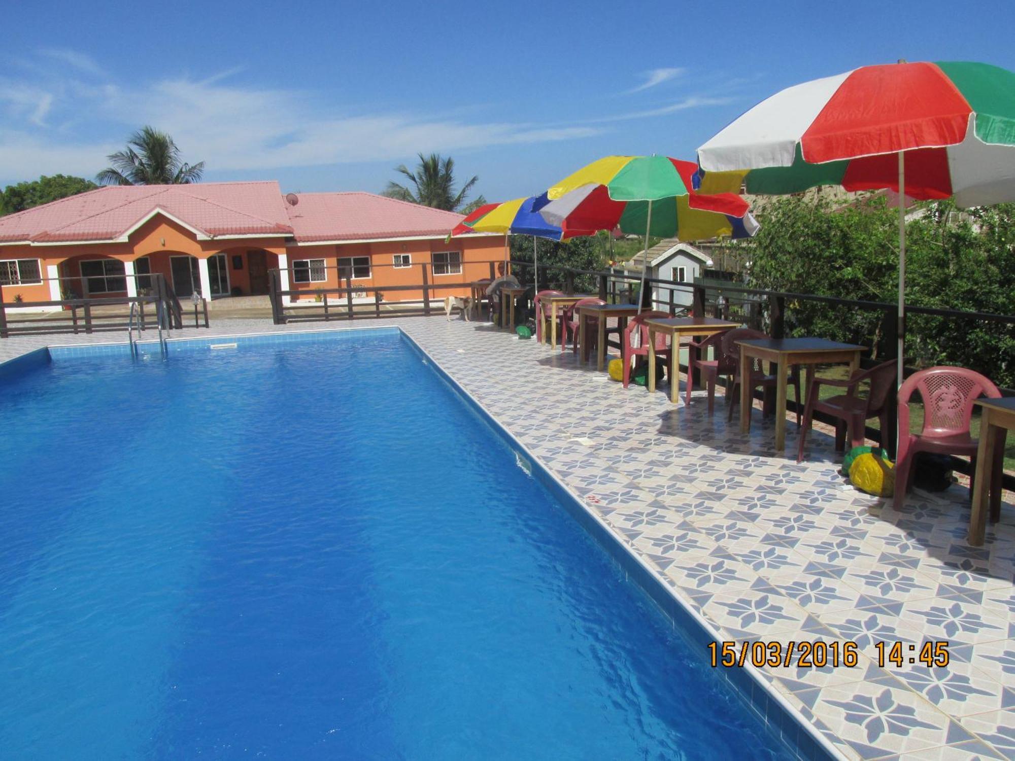 Jamaica Inn Guest House Botianaw Екстер'єр фото